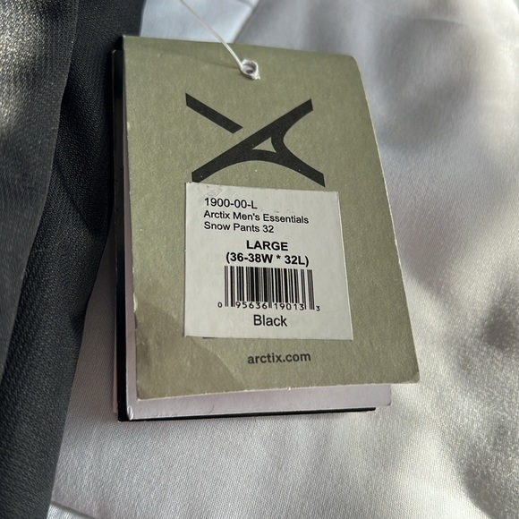 Arctix Men’s NWT Black Insulated Snow Pants Ski Gear Cargo Insulated LG 36-38W - Picture 9 of 9